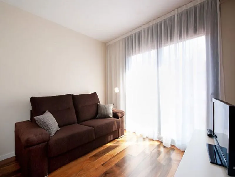 Zoilo Apartments Sagrada Familia Барселона